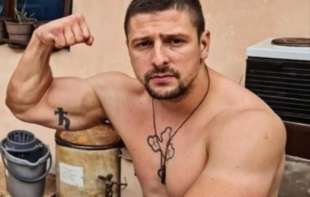 Ima istetoviran krst, a osumnjičen da je na Badnje veče ubio čoveka: Stojan Divić se predao policiji!
