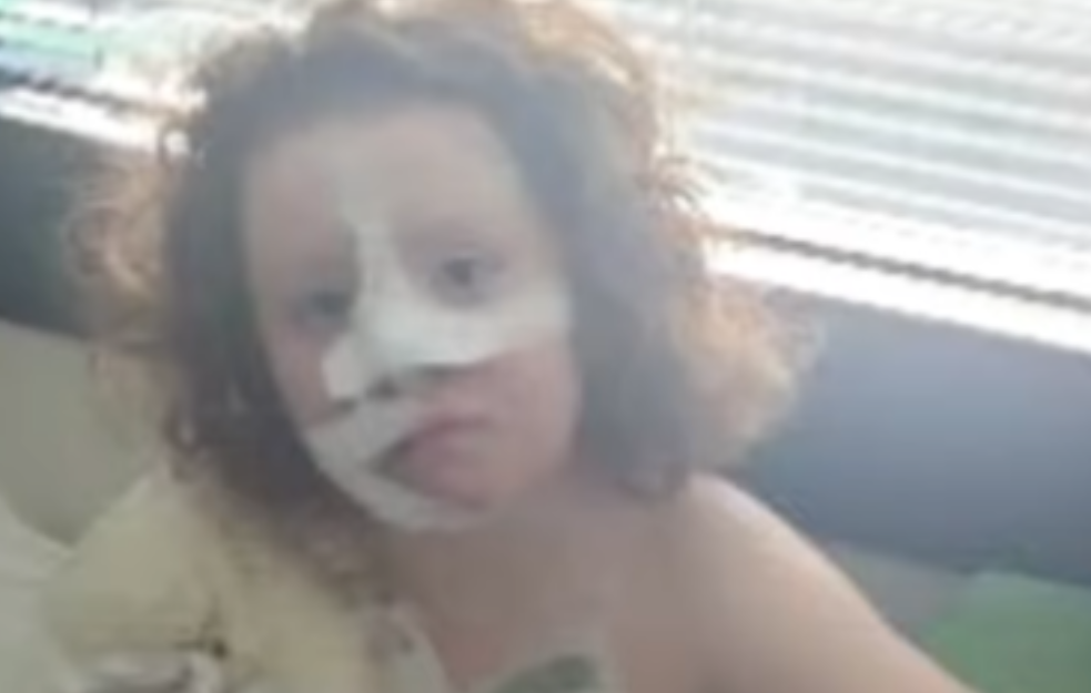 Danijela (8) dobila duksericu sa Temua, a onda se zapalila u njoj! 