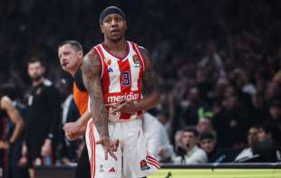 Zvezda razbila Pariz