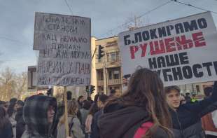 Samo pet odsto studenata na onlajn nastavi Medicinskog fakulteta u Nišu