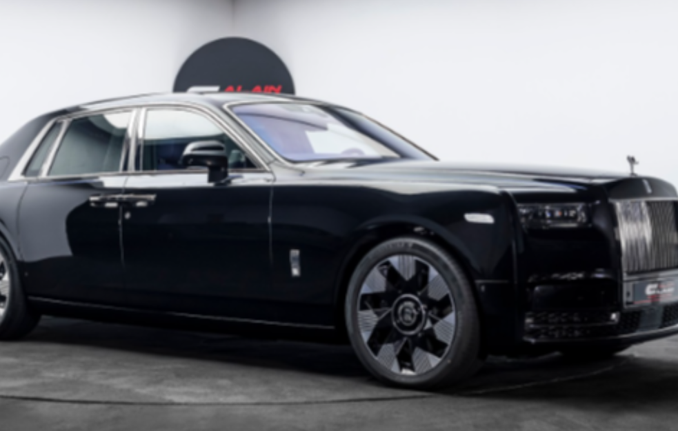 Novi Rolls-Royce Phantom Dragon: Fuzija drevne kineske legende i luksuznog savremenog dizajna!