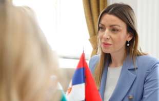 <span style='color:red;'><b>Adrijana Mesarović</b></span>: Sutra se raspisuje konkurs za kredite za mlade vredan milijardu dinara