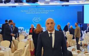 Ambasador Srbije u Atini Nikola Nedeljković sastao se sa ministrom Grčke za klimatsku krizu i civilnu zaštitu Vasilisom Kikiljasom