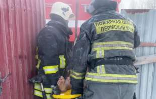 Požar u Rusiji: <span style='color:red;'><b>Spasioci</b></span> izneli tela dve žene i dečaka, devojčica (8) preminula nakon borbe za život