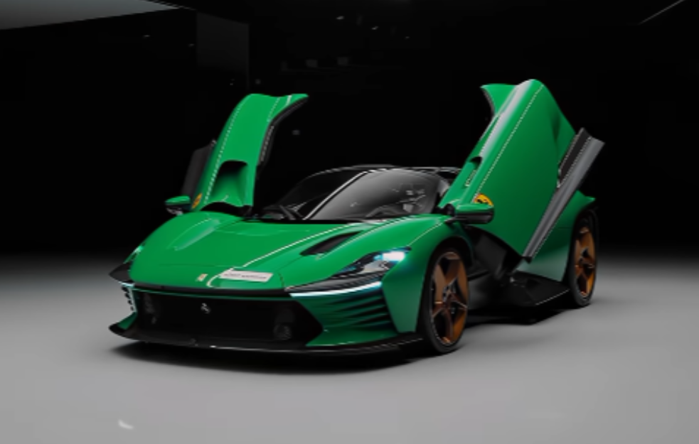 Na prodaju unikatni zeleni Ferrari Daytona SP3