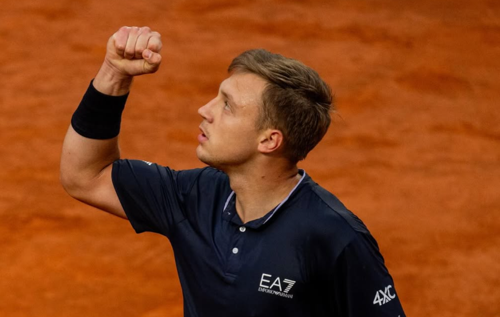 Međedović u polufinalu ATP turnira u Marseju!