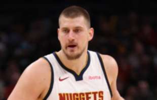 <span style='color:red;'><b>Nikola Jokić</b></span> za istoriju: Oborio rekord karijere, NBA je ovakav meč čekala 57 godina (VIDEO)