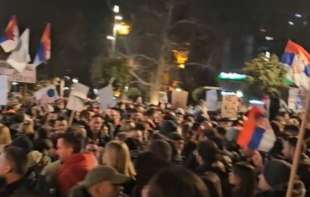  Studenti iz Niša poručili – strah je nestao: „Nadaju se da ćemo se <span style='color:red;'><b>umor</b></span>iti, ali nećemo stati do ispunjenja zahteva“