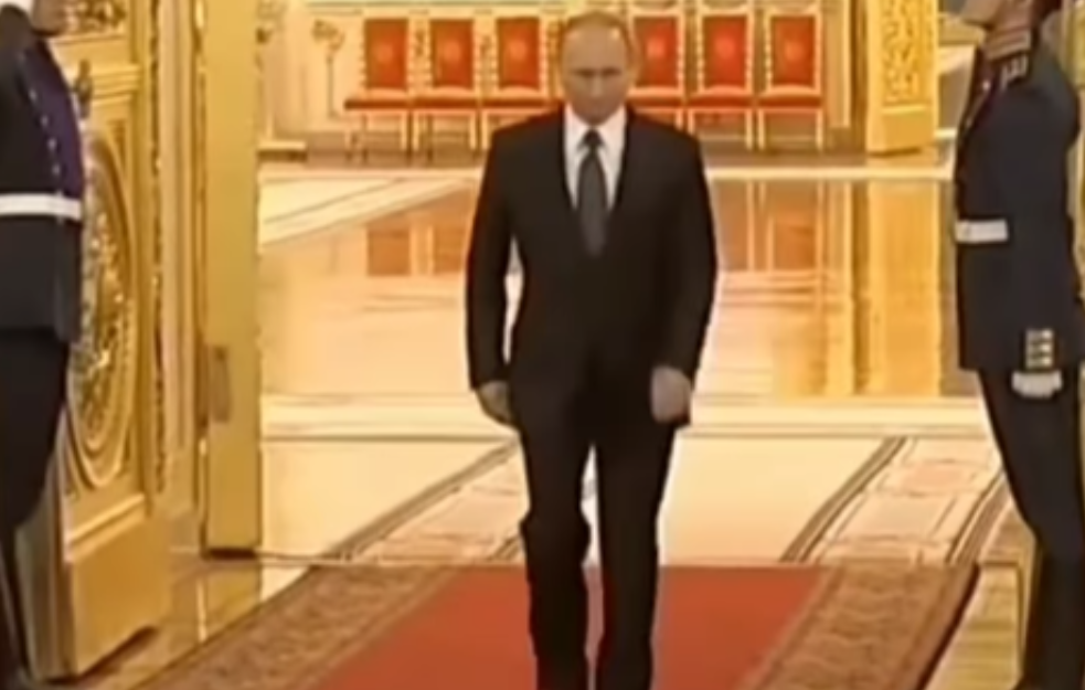 Putin čestitao damama <span style='color:red;'><b>Osmi mart</b></span>: Vi zaista uspevate sve (VIDEO)