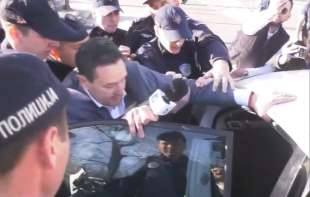 Policija će tražiti da se protiv Nemanje Šarovića pokrene prekršajni postupak 