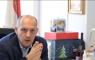 Lončar očekuje KRVOPROLIĆE? Izdao naredbu da svi zaposleni <span style='color:red;'><b>bolnica</b></span>ma u subotu budu na poslu! Pacijente šalju kući da oslobode krevete!? 