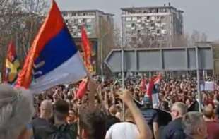 Svi na protest: Beograd skoro blokiran, kolone se slivaju ka centru, na auto-putevima nikad viđene <span style='color:red;'><b>gužve</b></span> (VIDEO)