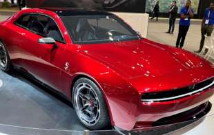 Dodge nudi veliko sniženje za svoje električne <span style='color:red;'><b>sport</b></span>iste