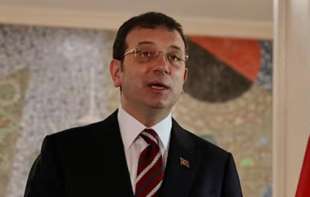  Erdoganov suparnik pod policijskom opsadom: Uhapšen gradonačelnik Istanbula