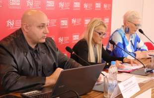 POZIV MINISTRU DAČIĆU I VD DIREKTORU POLICIJE DRAGANU VASILJEVIĆU DA PODNESU NEOPOZIVE OSTAVKE NA SVOJE DUŽNOSTI