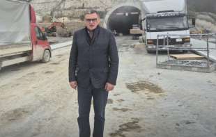 Drobnjak: Počelo asfaltiranje u tunelu Munjino brdo