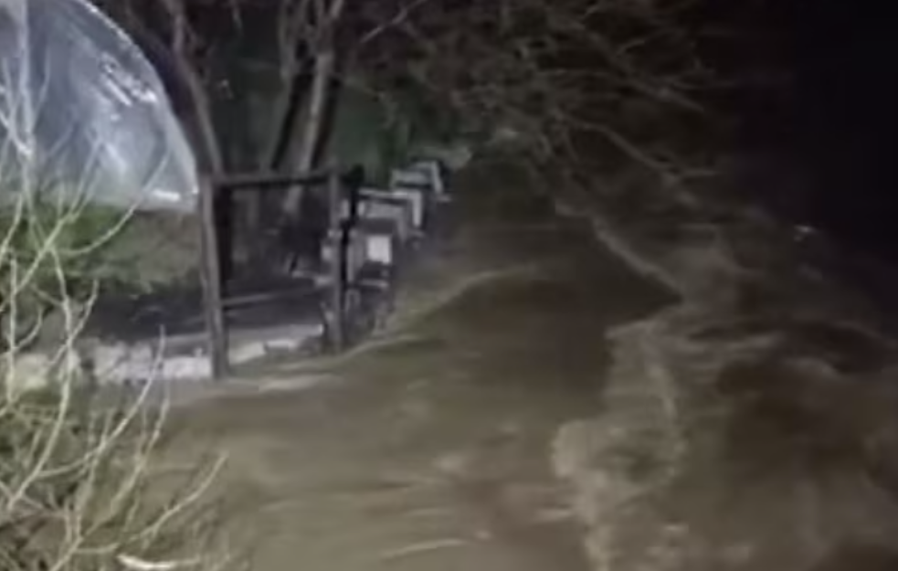 Loše vreme izazvalo izlivanje Markove reke u Severnoj Makedoniji