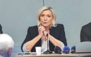 Policija čuva kuću sudije koja je donela presudu protiv Marin Le Pen