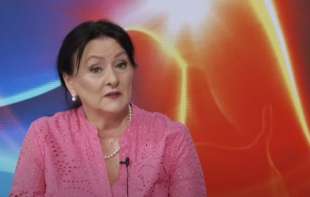 Nema funkcije bez dobre veze: Žena <span style='color:red;'><b>manda</b></span>tara nove Vlade Đura Macuta radi u klinici partnerke Ane Brnabić