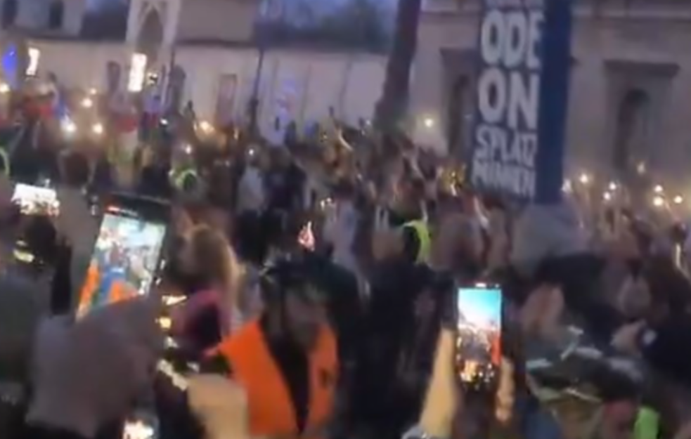  Studenti biciklisti iz Srbije stigli u Minhen: U prestonici Bavarske dočekani sa oduševljenjem (VIDEO)