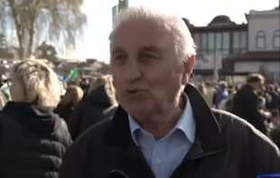Novopazarac sa protesta poručuje Srbiji: Ne trebaju mi ni hodže ni popovi, samo zakon 