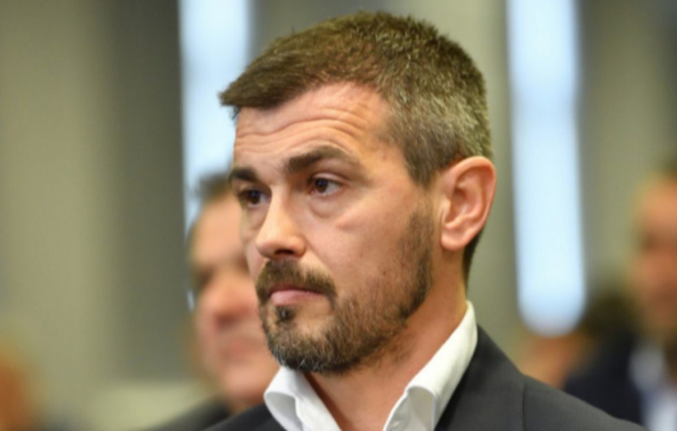 Lazović pregovara sa tri velika imena