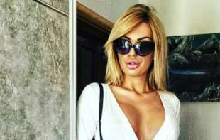 Starletu prozvali MAJA DUBAJA: Nudila se poznatima, pa uhapšena zbog droge