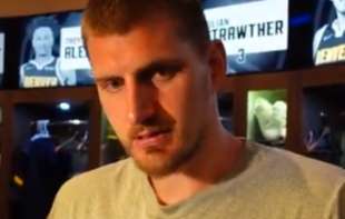 Jokić i novinari: Košarkaš ponovo nasmejao sve (VIDEO)