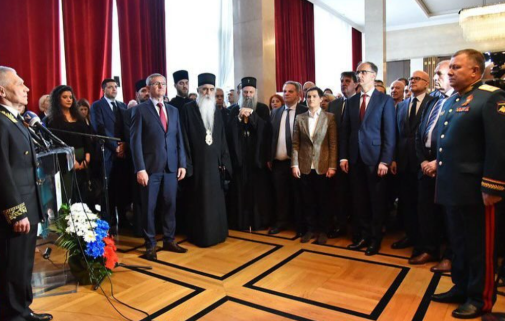  Vučević na prijemu u ambasadi Rusije: 