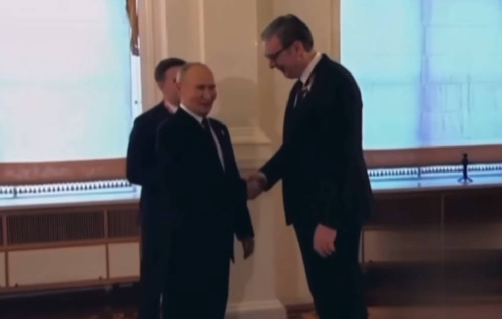 Pokret socijalista o odluci Letonije da zatvori nebo za Vučićev avion: Ministri, zašto ćutite?