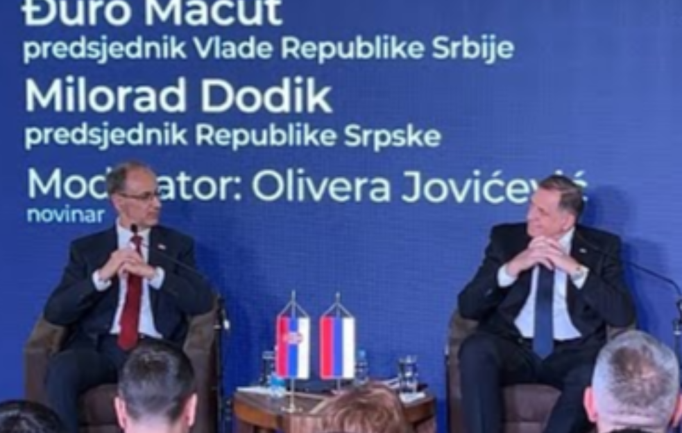 Dodik i Macut odali poštu srpskim žrtvama u Starom Brodu