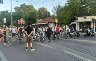 Niču barikade po Beogradu: Blokirano pola grada, ovo je spisak ulica (FOTO, VIDEO)