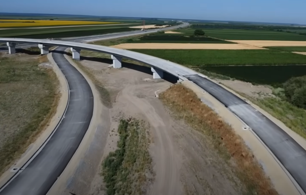 Deonica auto-puta Kuzmin–Sremska Rača biće završena do kraja godine  