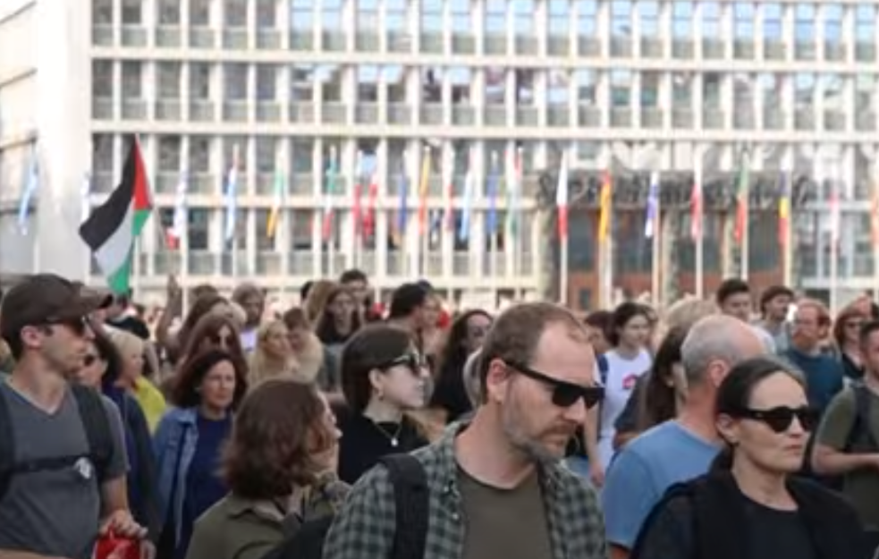 Izraelska policija vodenim topovima rasterala antivladine proteste, više uhapšenih     