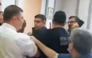 Naprednjaci u Zaječaru ignorišu sud i krše zakon: Predsedavajući posle tuče odložio sednicu Skupštine do daljeg