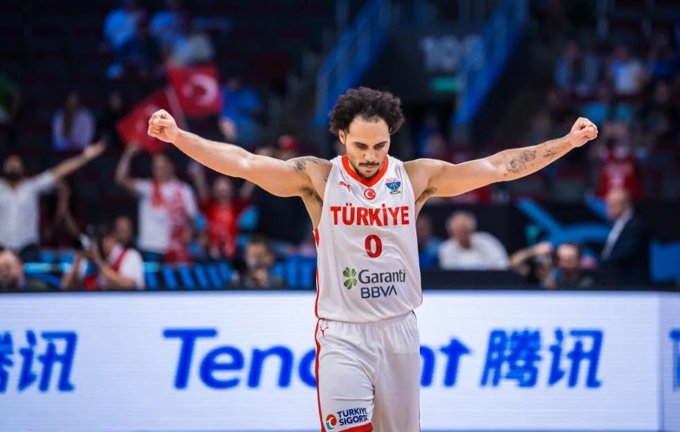 Larkin okončao reprezentativnu karijeru