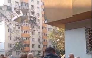Strašna eksplozija srušila pola zgrade u Bukureštu: Troje poginulo, 17 povređenih (VIDEO)