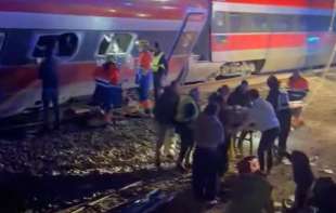 Broj poginulih u železničkoj nesreći u Španiji povećan na najmanje 39