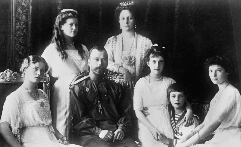 Romanovi, Wikipedia