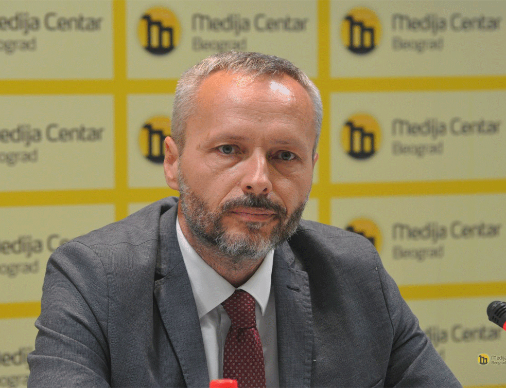 <span style='color:red;'><b>Olenik</b></span>: Crkva otvoreno krši zakone, tražićemo da plaća porez