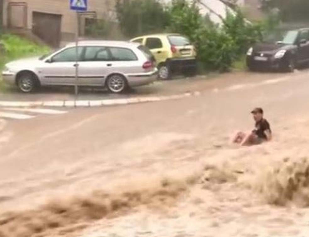 Нијагарини водопади у Ваљевској улици на Бановом брду чудо града Београда