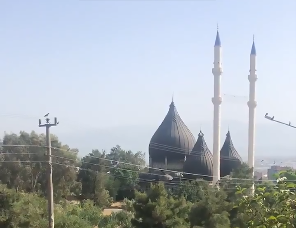 PESMA BELA ĆAO SE ČULA SA <span style='color:red;'><b>MINARET</b></span>A: Hakovan sistem za molitvu, turske vlasti pobesnele!