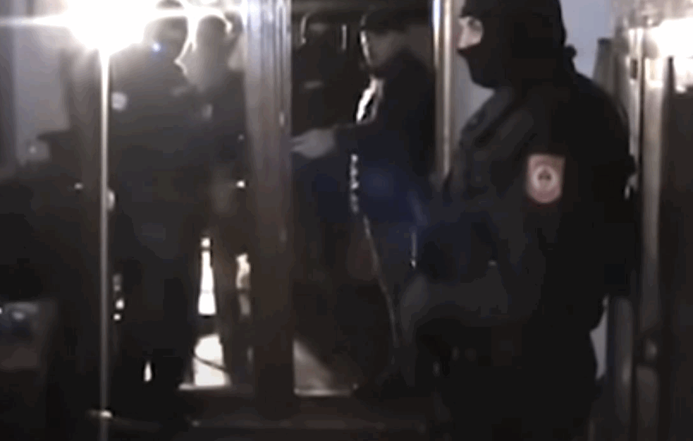 DILERI UHAPŠENI U POLICIJSKOJ AKCIJI 'KRISTAL' PRIZNALI KRIVICU: Jedna od uhapšenih bila je Tijana Ajfon