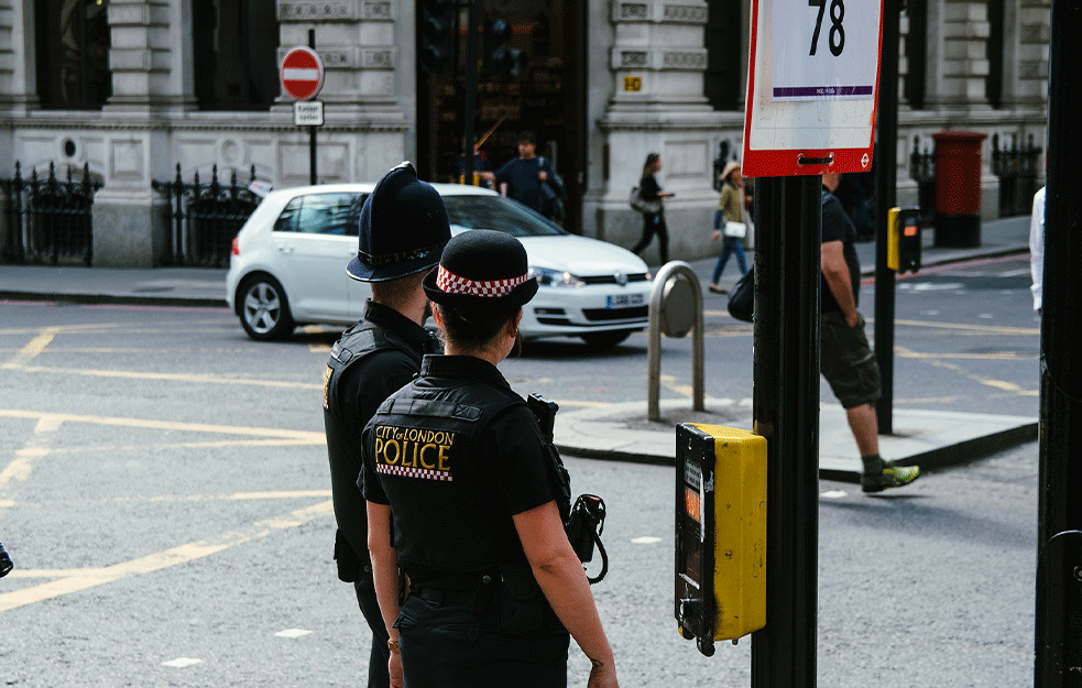 Automobilom pokosio pešake u Londonu, nekoliko povređenih (VIDEO)