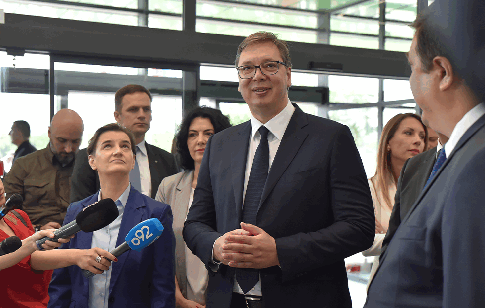 Vučić o kosovskom pitanju: `Šta nam ko nudi? Šta bi bilo pitanje na referendumu?`