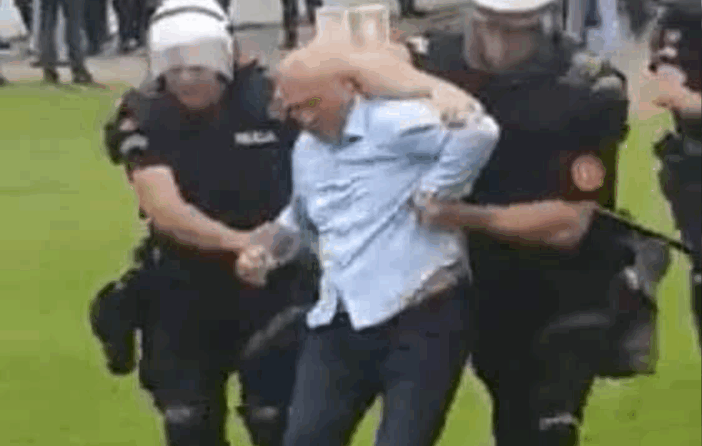 Snimci brutalnog hapšenja čelnika Budve, ima i povređenih (VIDEO)