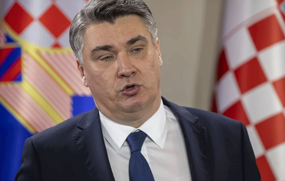 SRAMNA IZJAVA hrvatskog predsednika: Srbija mora da prestane da ponavlja Kosovo je Srbija