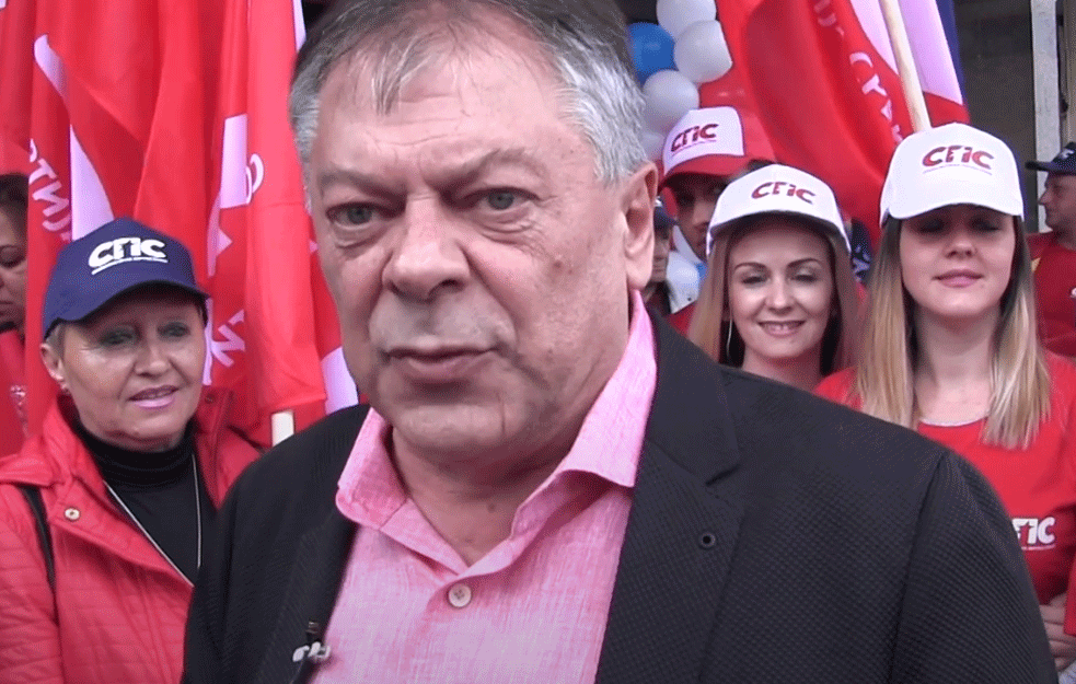 TONČEV  POVODOM HAPŠENJA AKTIVISTA SPSa: 'To je <span style='color:red;'><b>nameštaljka</b></span> SNSa, oni prete otkazima i isključivanjem struje'