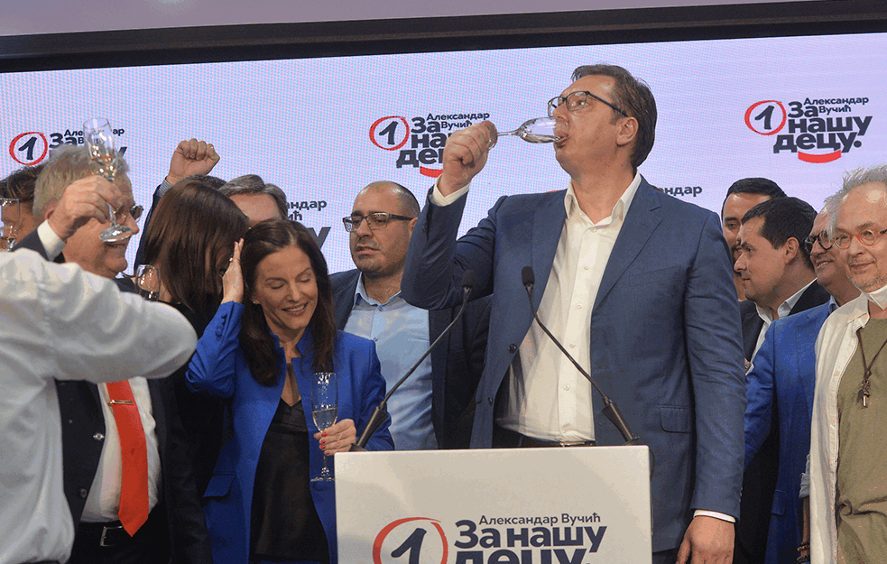 Vučić otkrio zašto nije bilo ministra Stefanovića na slavlju izborne pobede (VIDEO)