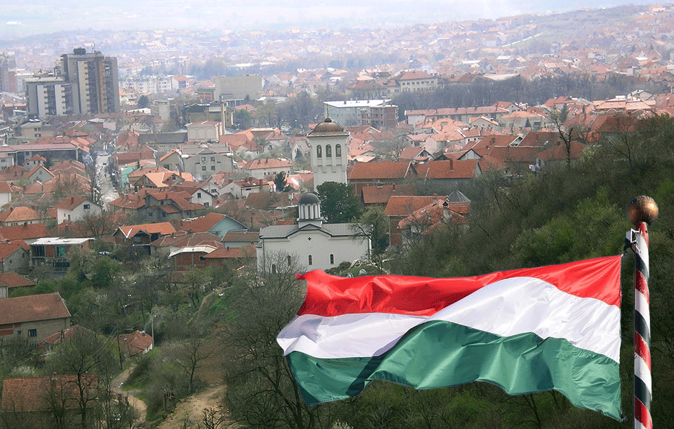 OD 5 MAĐARA U VRANJU 1265 GLASALO ZA SAVEZ VOJVOĐANSKIH MAĐARA: NJIMA JE SVEJEDNO, ILI KAKO TO ‘VRANJANCI’ KAŽU ‘MINDEĐ’